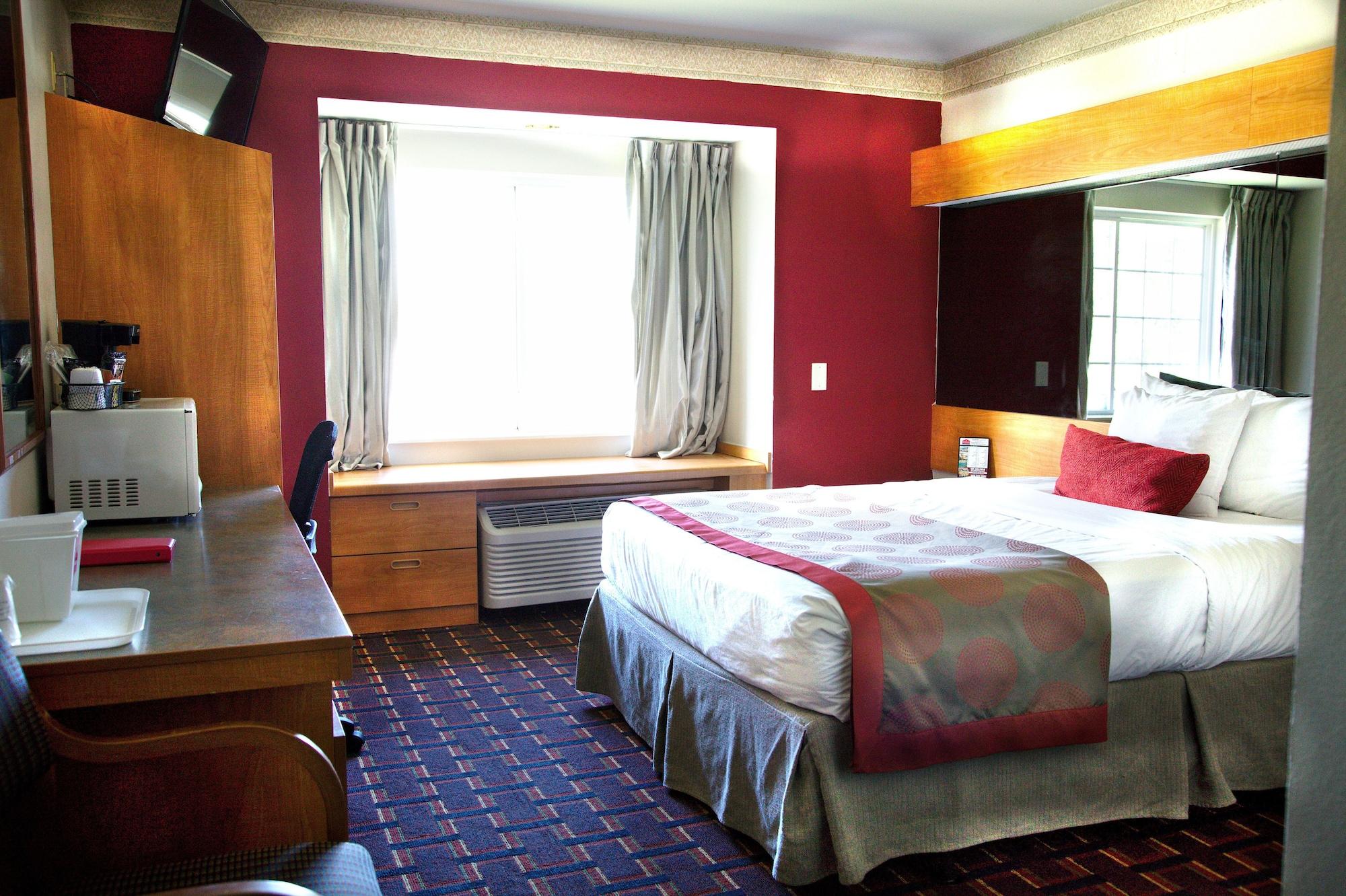Hotel Ramada By Wyndham Bloomington I-55 And I-74 Il Exterior foto